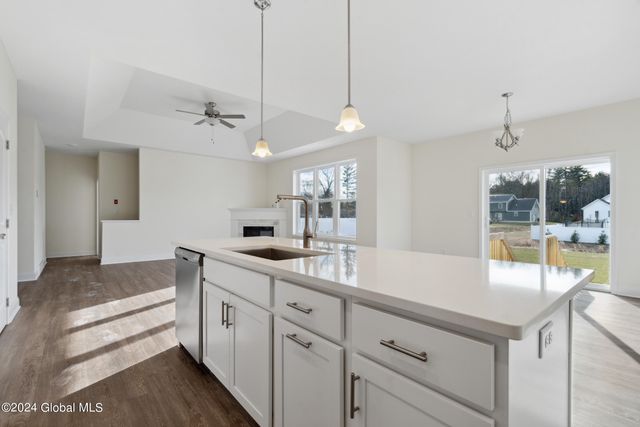 9 Brookhaven Court, Wilton, NY 12866