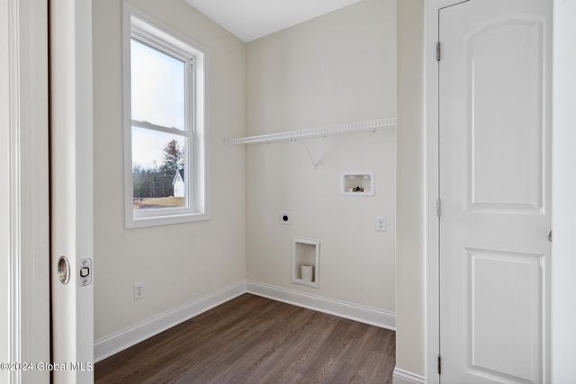 9 Brookhaven Court, Wilton, NY 12866