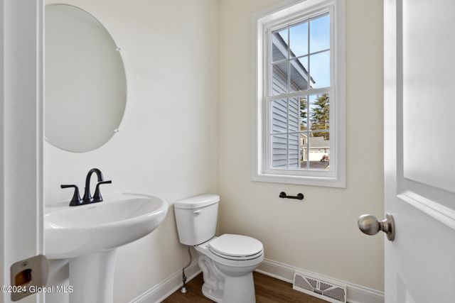 9 Brookhaven Court, Wilton, NY 12866