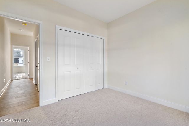 9 Brookhaven Court, Wilton, NY 12866