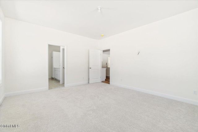 9 Brookhaven Court, Wilton, NY 12866