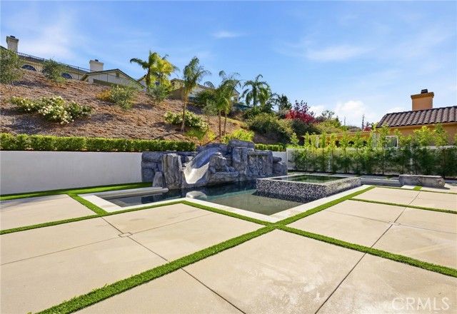 13405 Mesa Crest, Yucaipa, CA 92399