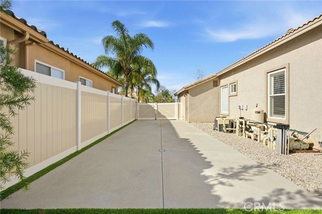 13405 Mesa Crest, Yucaipa, CA 92399