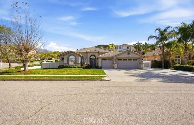13405 Mesa Crest, Yucaipa, CA 92399