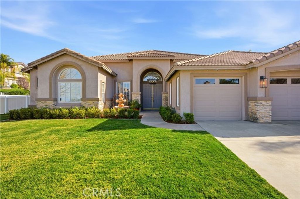 13405 Mesa Crest, Yucaipa, CA 92399
