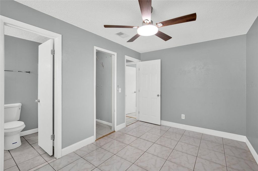 Image 21 of property listing at 4822 OKEEFE STREET, Orlando, FL 32808