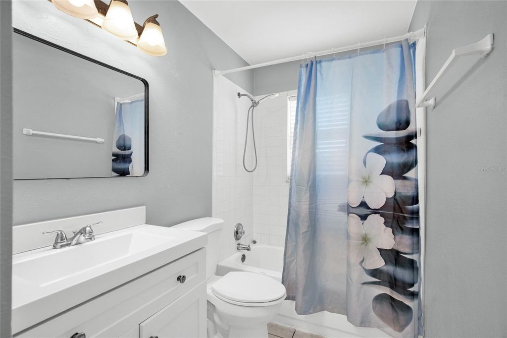 Image 25 of property listing at 4822 OKEEFE STREET, Orlando, FL 32808