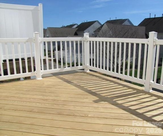 15610 King Louis Court, Charlotte, NC 28277