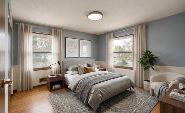 18500 22nd Avenue N, Plymouth, MN 55447