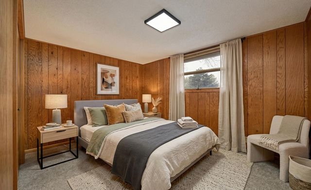 18500 22nd Avenue N, Plymouth, MN 55447