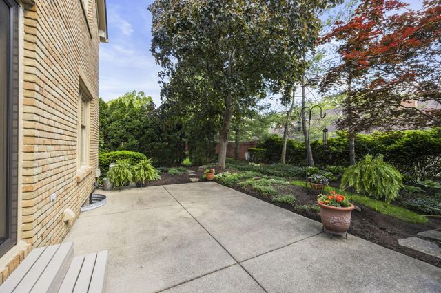 2213 Partlow Drive, Columbus, OH 43220