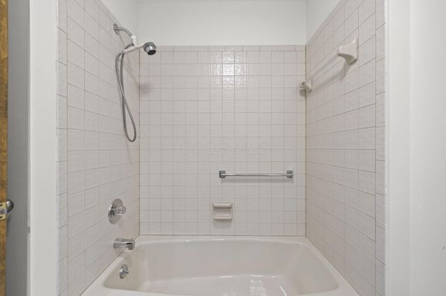 2213 Partlow Drive, Columbus, OH 43220