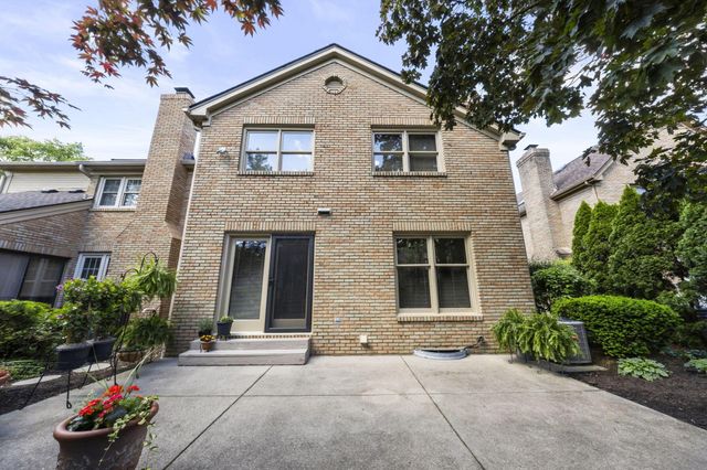 2213 Partlow Drive, Columbus, OH 43220