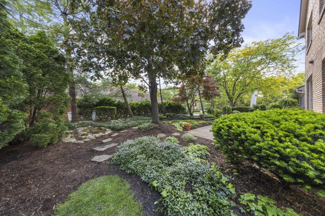 2213 Partlow Drive, Columbus, OH 43220