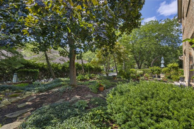 2213 Partlow Drive, Columbus, OH 43220