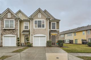 1963 Lakeshore Overlook NW Circle, Kennesaw, GA 30152