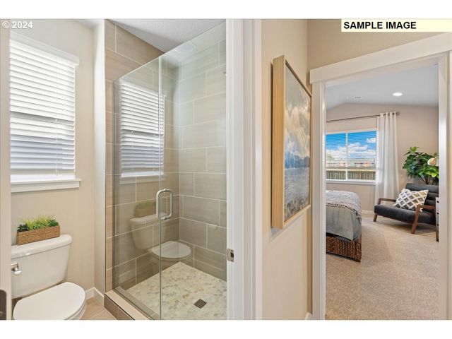 104 N 89TH Ct 247, Ridgefield, WA 98642