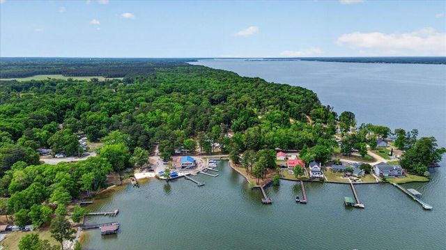 119 State Road S-38-1804, Vance, SC 29163