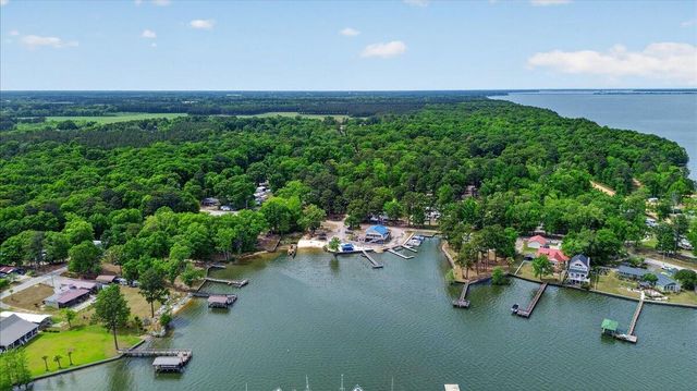 119 State Road S-38-1804, Vance, SC 29163