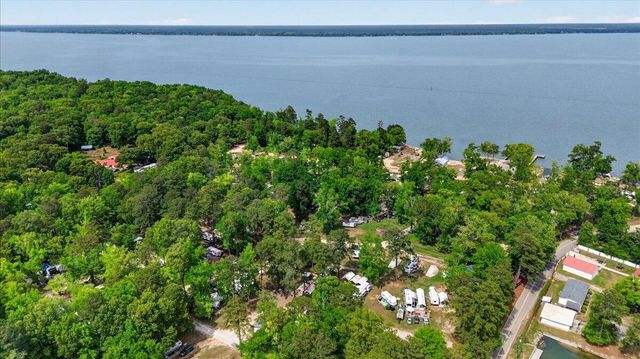 119 State Road S-38-1804, Vance, SC 29163