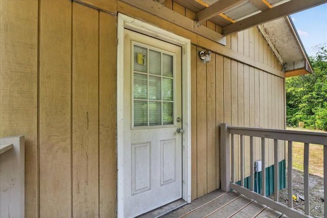 119 State Road S-38-1804, Vance, SC 29163