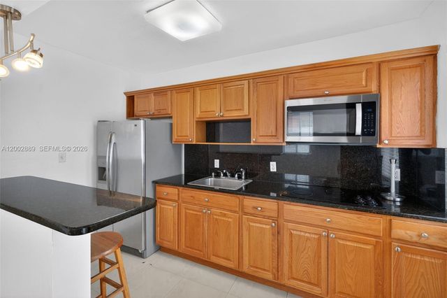 1130-1132 NW 34th Avenue, Miami, FL 33125