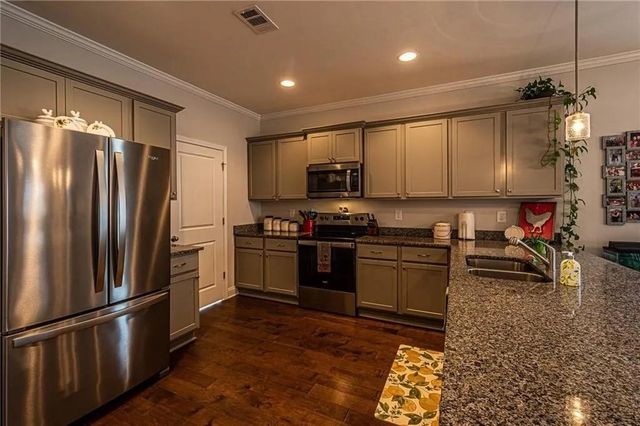 3878 Valley View Court, Gainesville, GA 30501