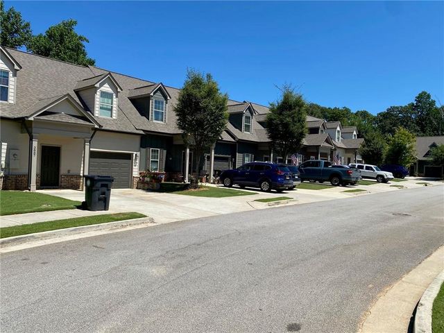 3878 Valley View Court, Gainesville, GA 30501