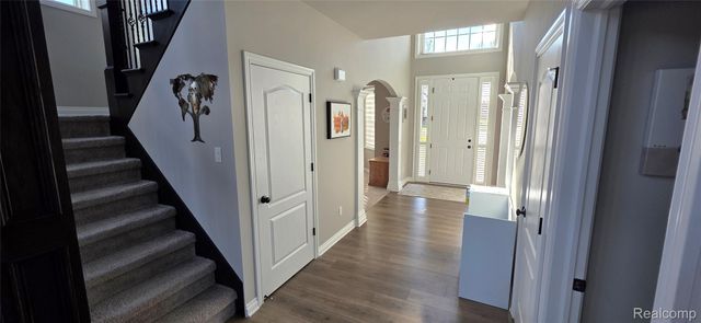 6002 Monarch, Village Of Clarkston, MI 48348