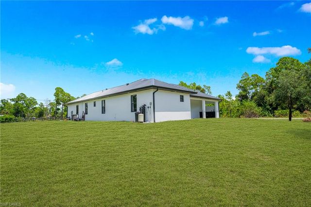 7717 18th TER, Labelle, FL 33935