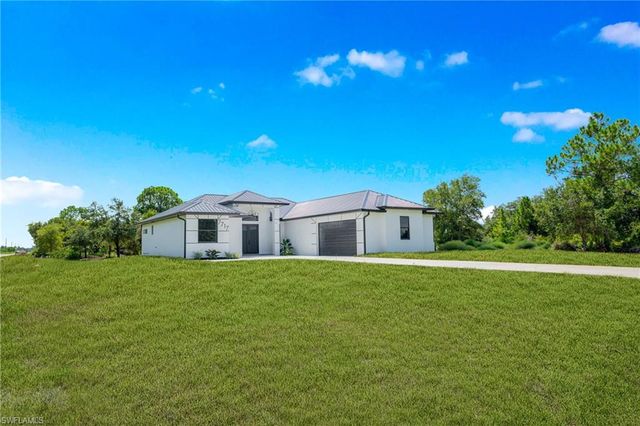 7717 18th TER, Labelle, FL 33935