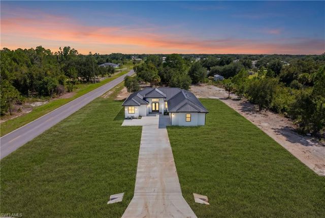 7717 18th TER, Labelle, FL 33935