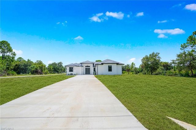 7717 18th TER, Labelle, FL 33935