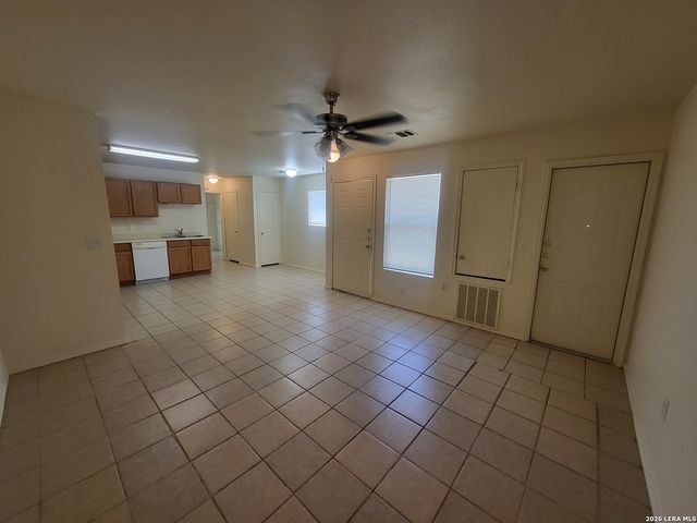8019 Maverick Climb, San Antonio, TX 78250
