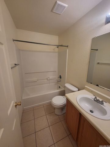 8019 Maverick Climb, San Antonio, TX 78250