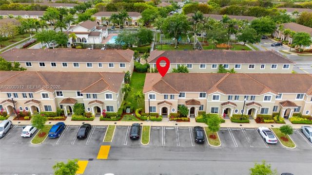 2440 SE 10th Court, Homestead, FL 33035