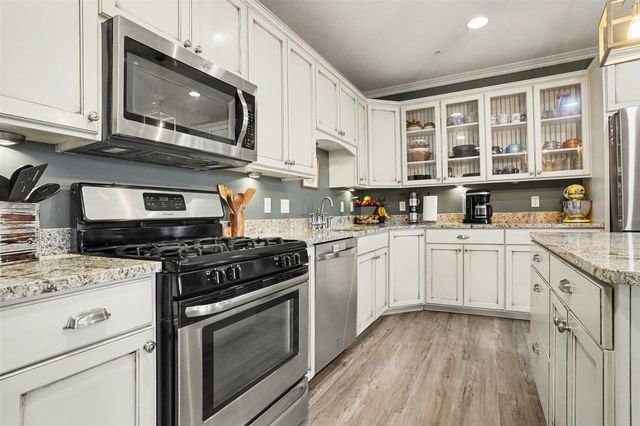 917 W Savidge Street 38, Spring Lake, MI 49456