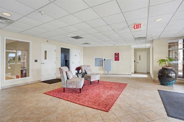 917 W Savidge Street 38, Spring Lake, MI 49456