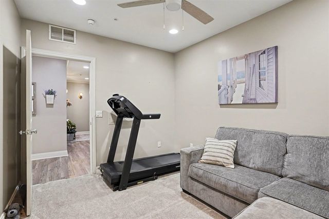 917 W Savidge Street 38, Spring Lake, MI 49456