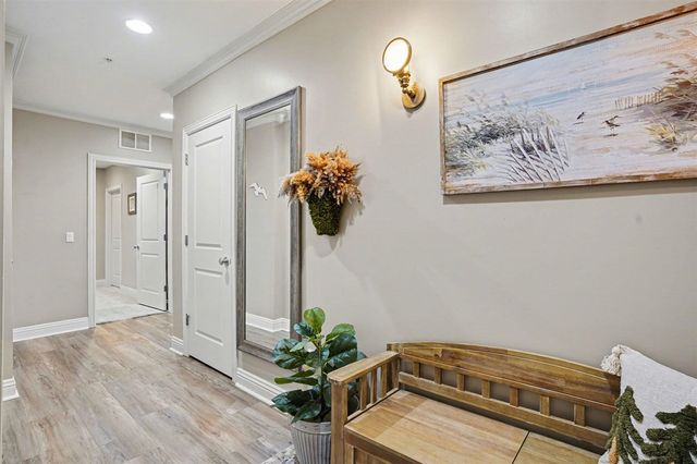 917 W Savidge Street 38, Spring Lake, MI 49456