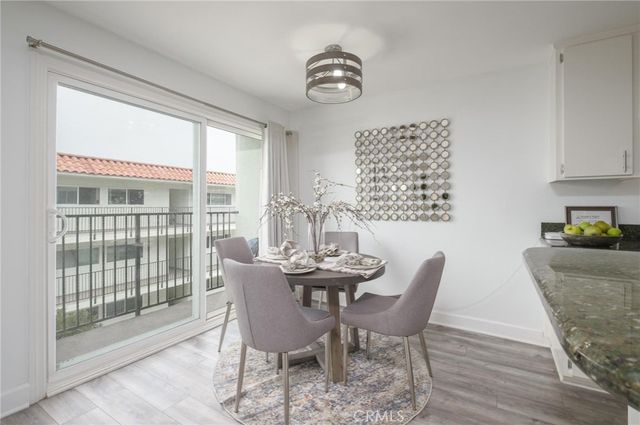 1720 Ardmore Avenue 224, Hermosa Beach, CA 90254