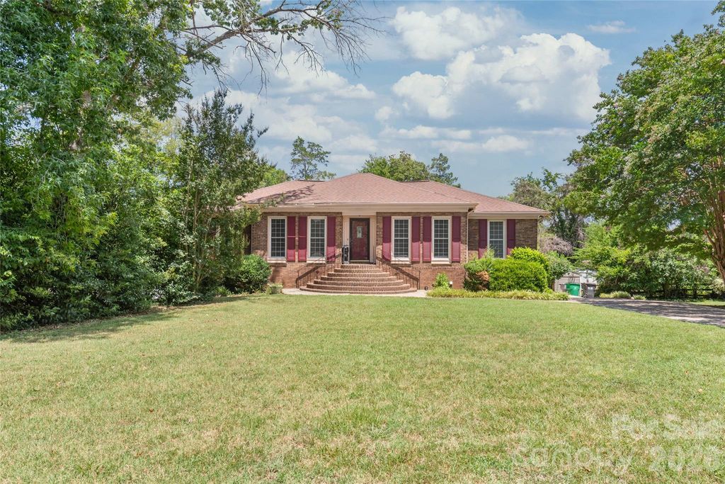 7308 Quail Ridge Drive, Charlotte, NC 28226