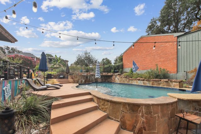 502 Columbia Drive, Rockwall, TX 75032