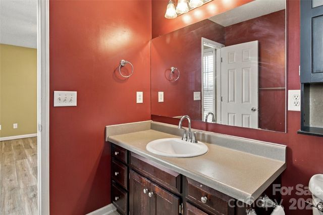 119 Chambwood Lane, Shelby, NC 28152