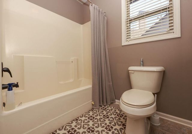 4669 Sierra Creek Drive, Hoschton, GA 30548