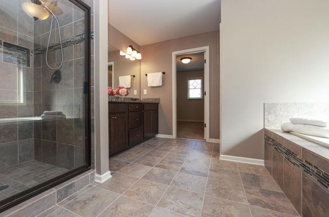 4669 Sierra Creek Drive, Hoschton, GA 30548