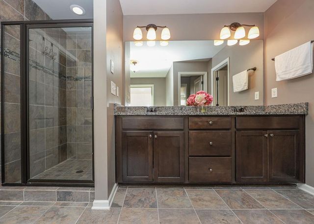 4669 Sierra Creek Drive, Hoschton, GA 30548