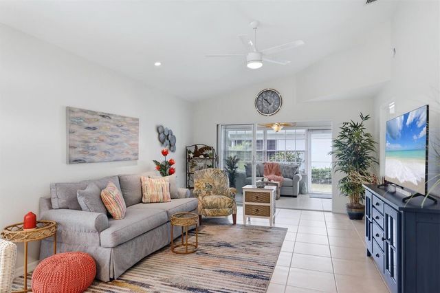 6401 APPROACH ROAD 32, Sarasota, FL 34238