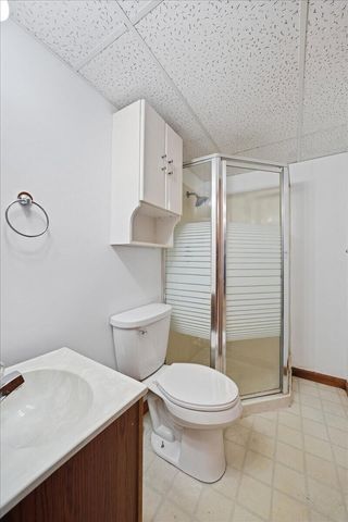 1809 Peachtree Drive, Valparaiso, IN 46383