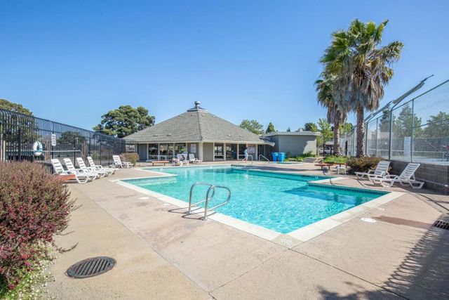 856 Andromeda, Foster City, CA 94404